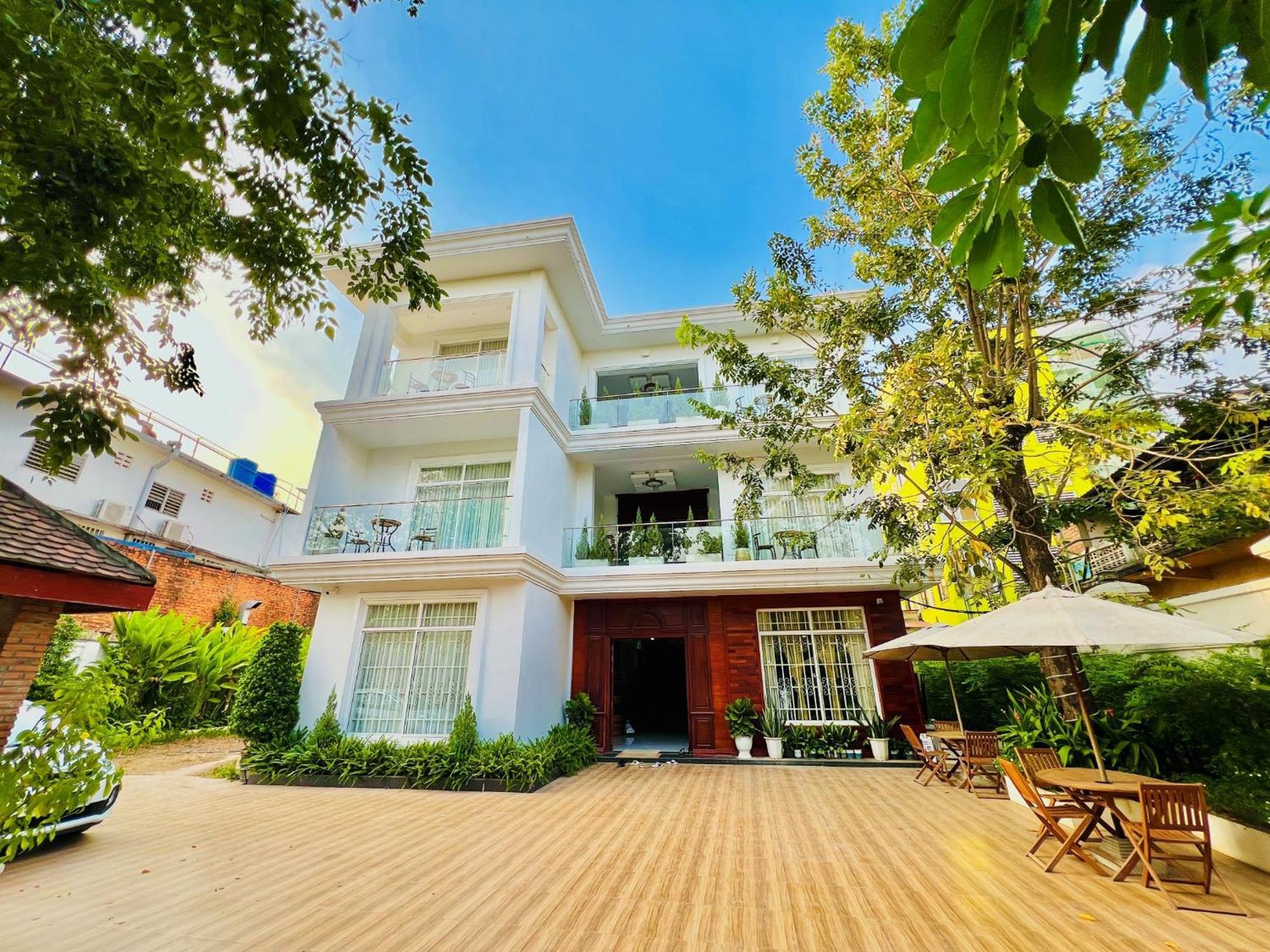 Nyna Villa Guesthouse Kampot Bagian luar foto