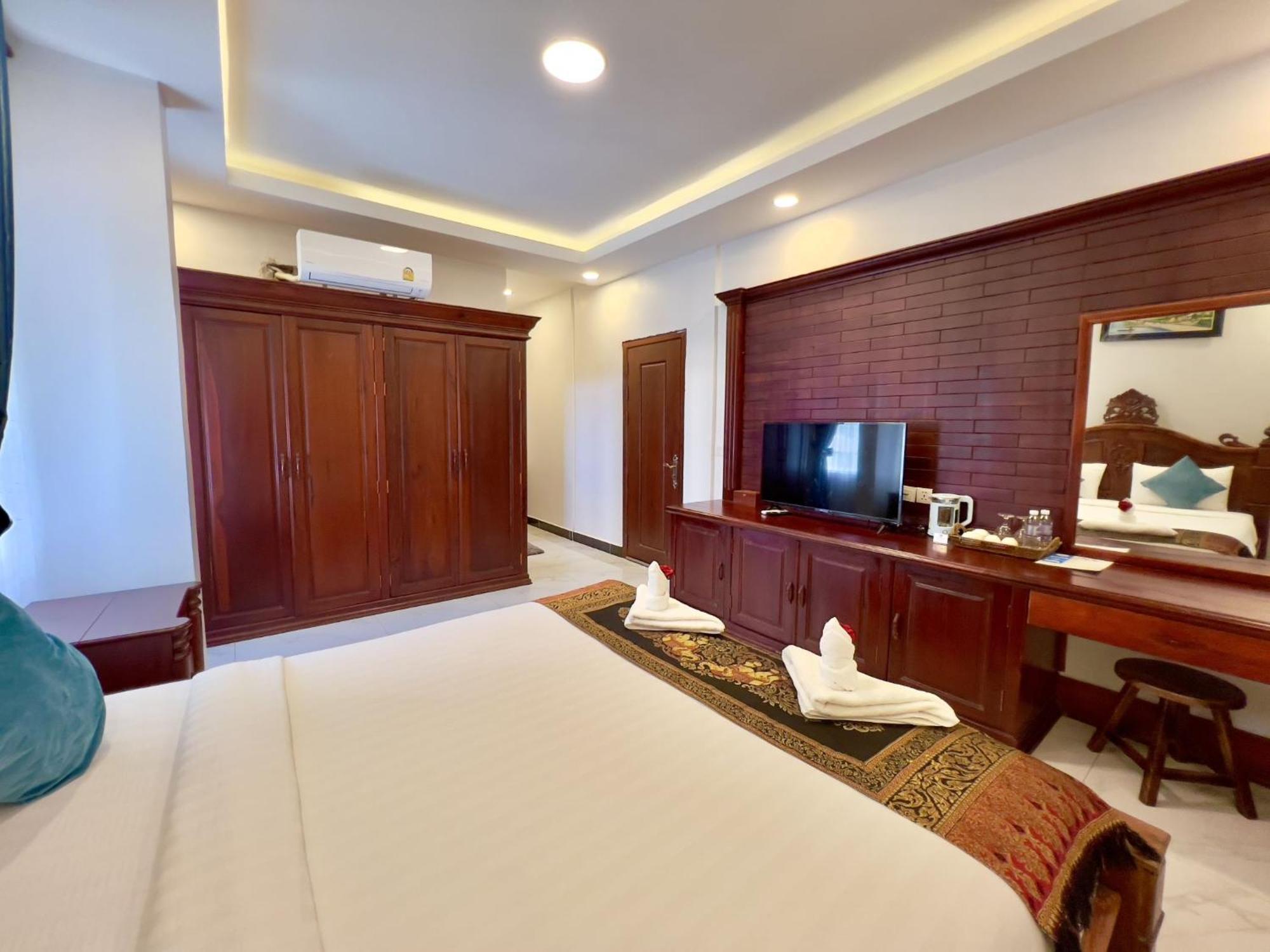 Nyna Villa Guesthouse Kampot Bagian luar foto